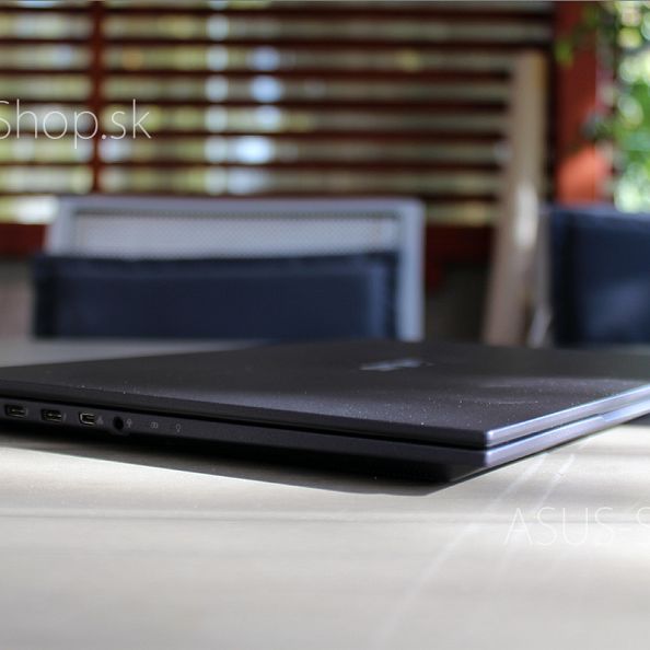 ASUS Zenbook 14 UX3405CA s Intel Core Ultra na každý pracovný stôl